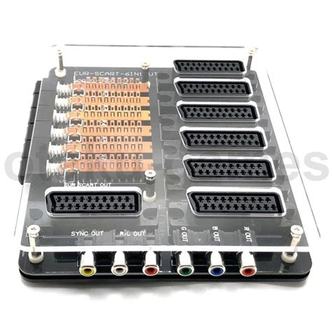 6 Port RGB Scart Switch (with housing) .
